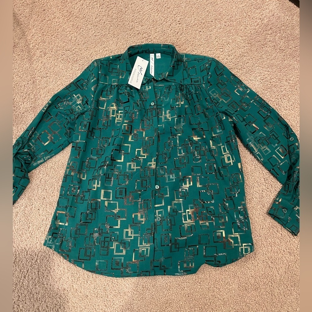 Women's NY COLLECTION Geometric Print button down long sleeve shirt